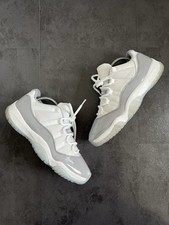 Jordan 11 Retro Low grigio